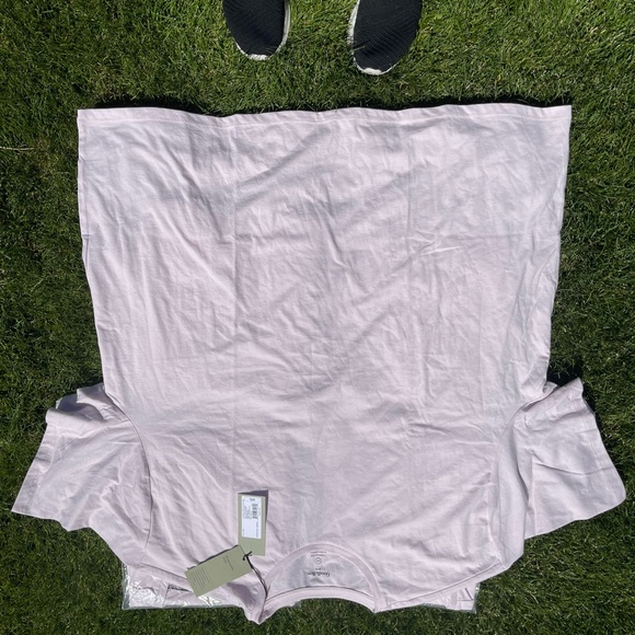 Good fellow T-Shirt in Size 4X. Color is Orchid Mist NWT XXXXL - Picture 3 of 5